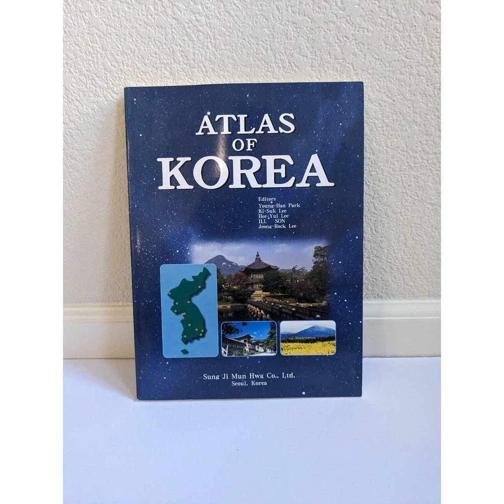 ATLAS OF KOREA (2000) by Songji Munhwasa‎ Published by Sung Ji Mun Hwa Co Ltd.
